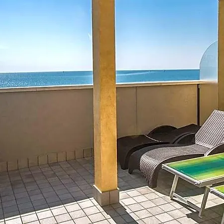 California 4*