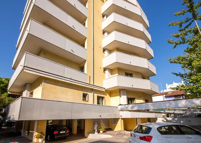 Apartmanhotel California 4*