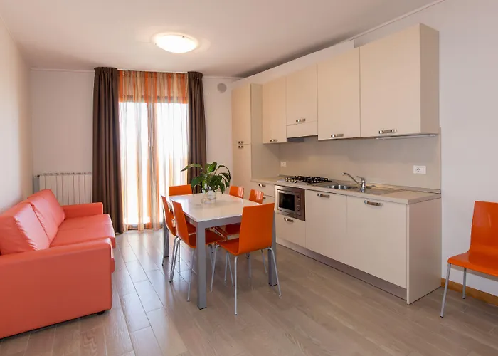 California Apartmanhotel